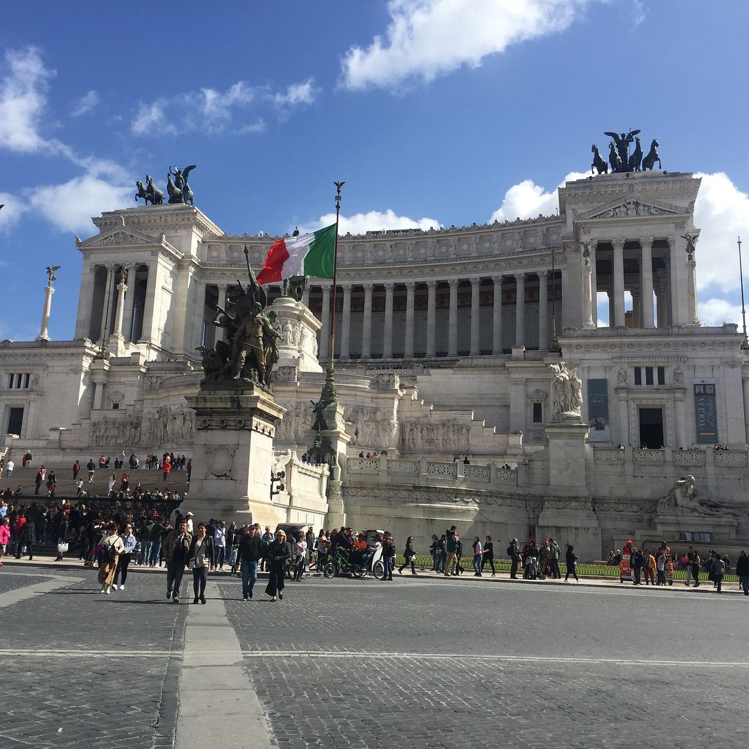Rome's Building