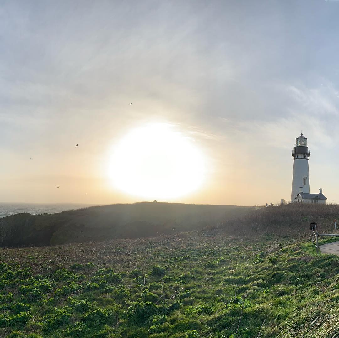 Yaquina Lighthouse, OR