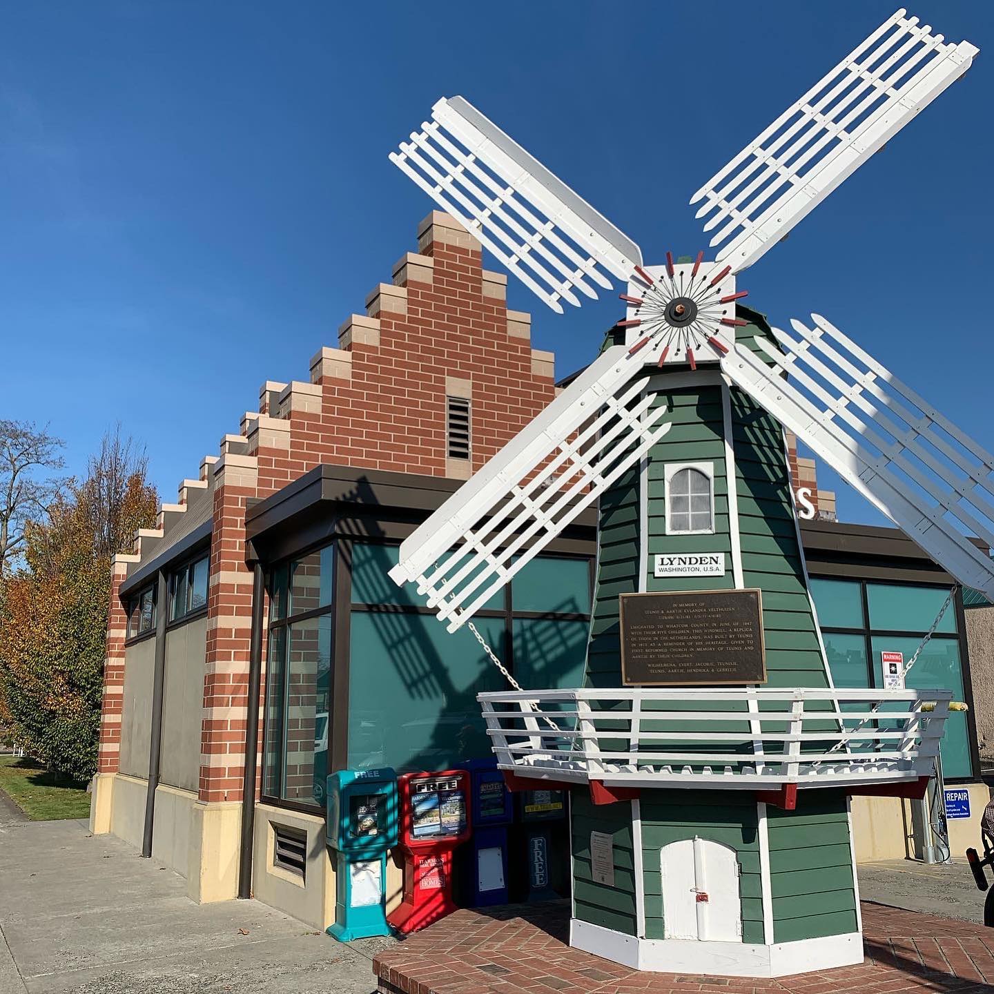 Trip to Lynden. The Dutch town in Washington State